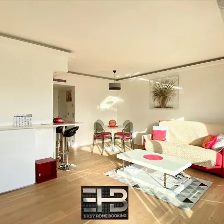 Lux View * Nice